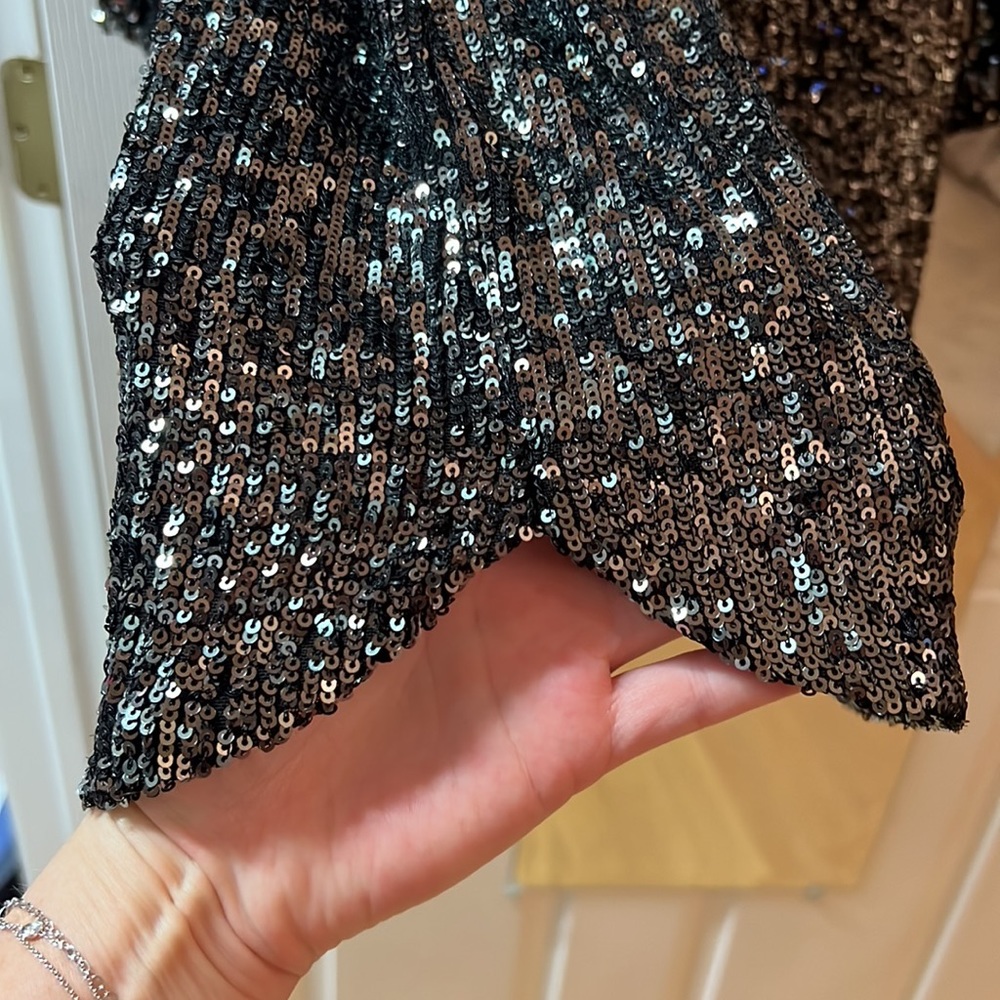 Gunmetal sequin dress.. excellent condition. Worn only once. - Picture 8 of 10